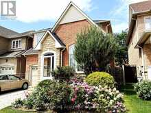 94 BARNWOOD DRIVE | Richmond Hill Ontario | Slide Image Two