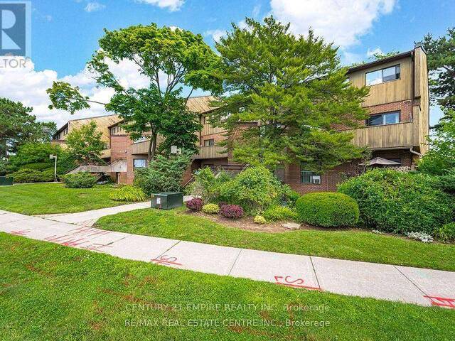 19 - 2035 SOUTH MILLWAY Mississauga Ontario, L5L 1R7 - 4 Bedrooms Condo For Sale