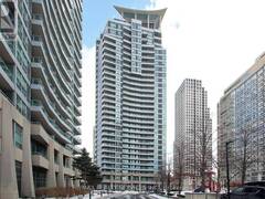 1608 - 33 ELM DRIVE W Mississauga Ontario, L5B 4M2