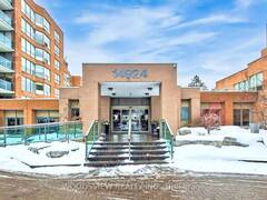 120 - 14924 YONGE STREET Aurora Ontario, L4G 6H7