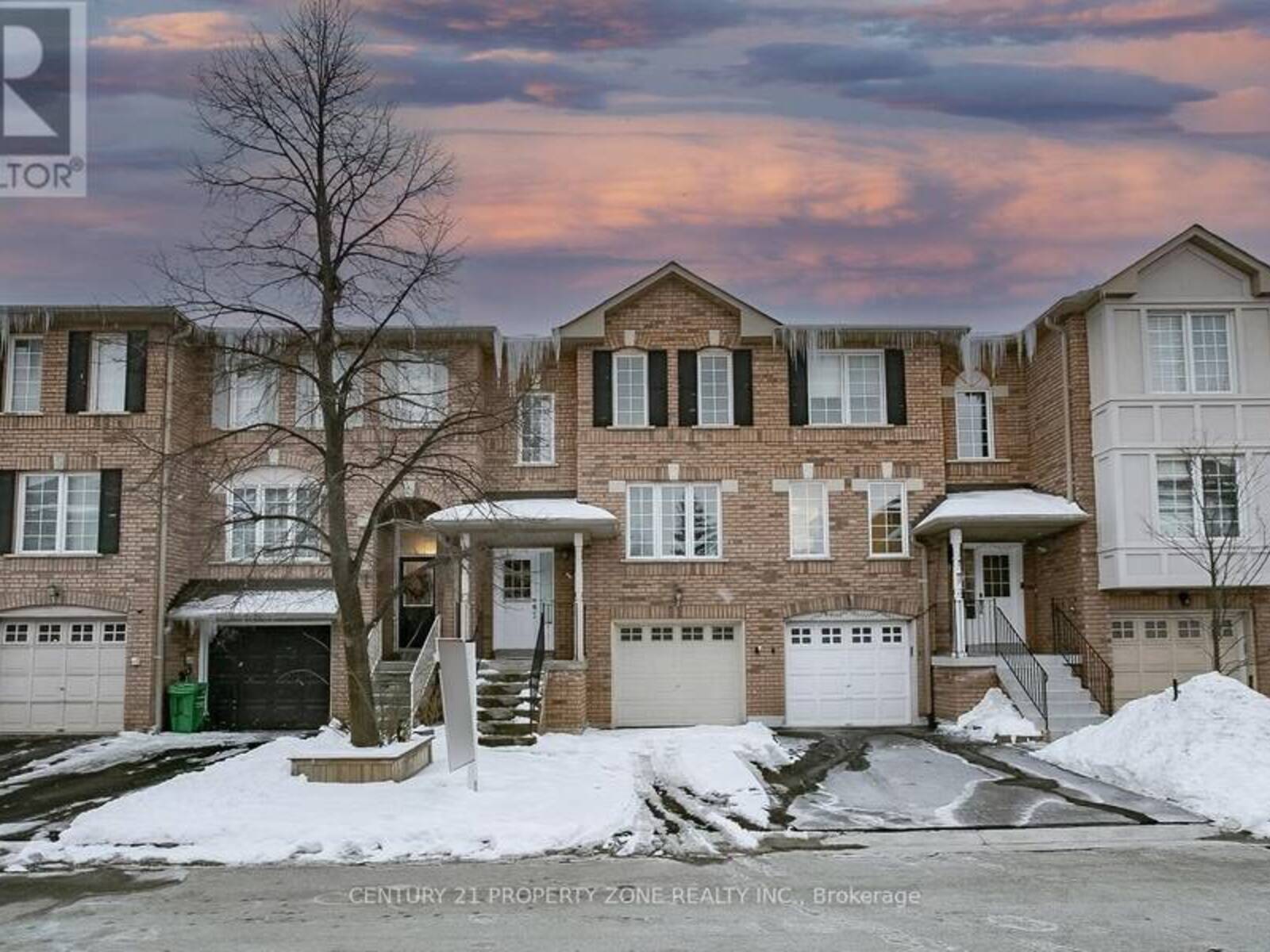 2 CLAY BRICK COURT N, Brampton, Ontario L6V 4M7