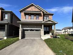 33 WINTERGREEN CRESCENT Caledonia Ontario, N3W 0H9