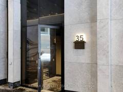 1613 - 35 MERCER STREET Toronto Ontario, M5V 0V1