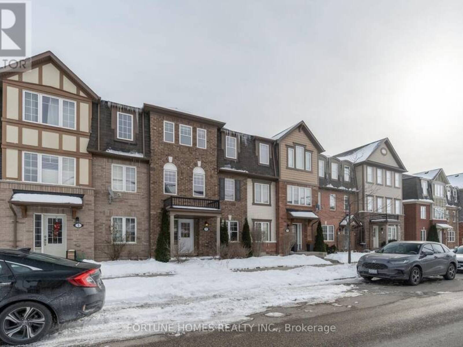 7 AFFLECK ROAD, Brampton, Ontario L7A 3Y8