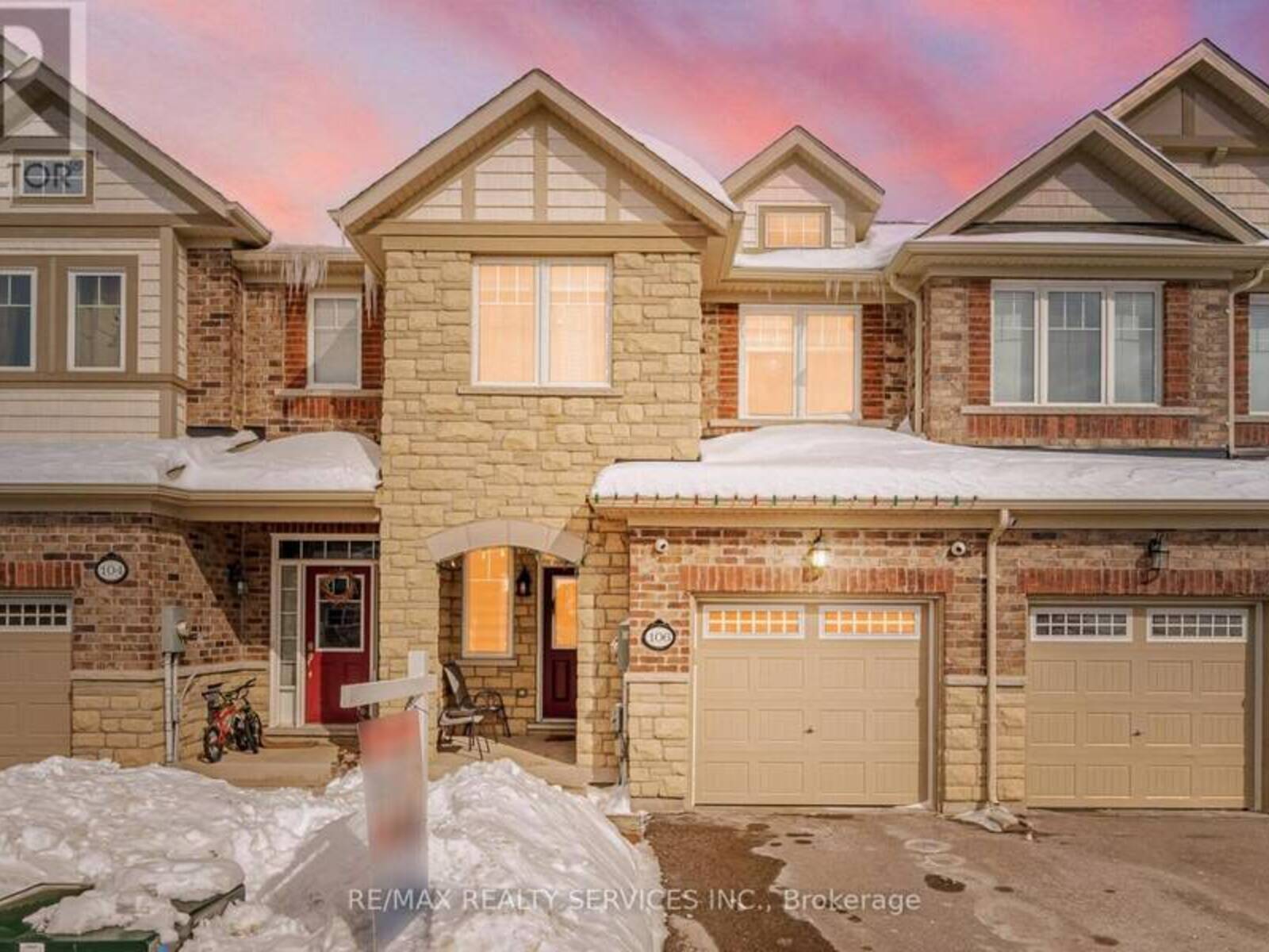 106 ABIGAIL CRESCENT, Caledon, Ontario L7C 4C7