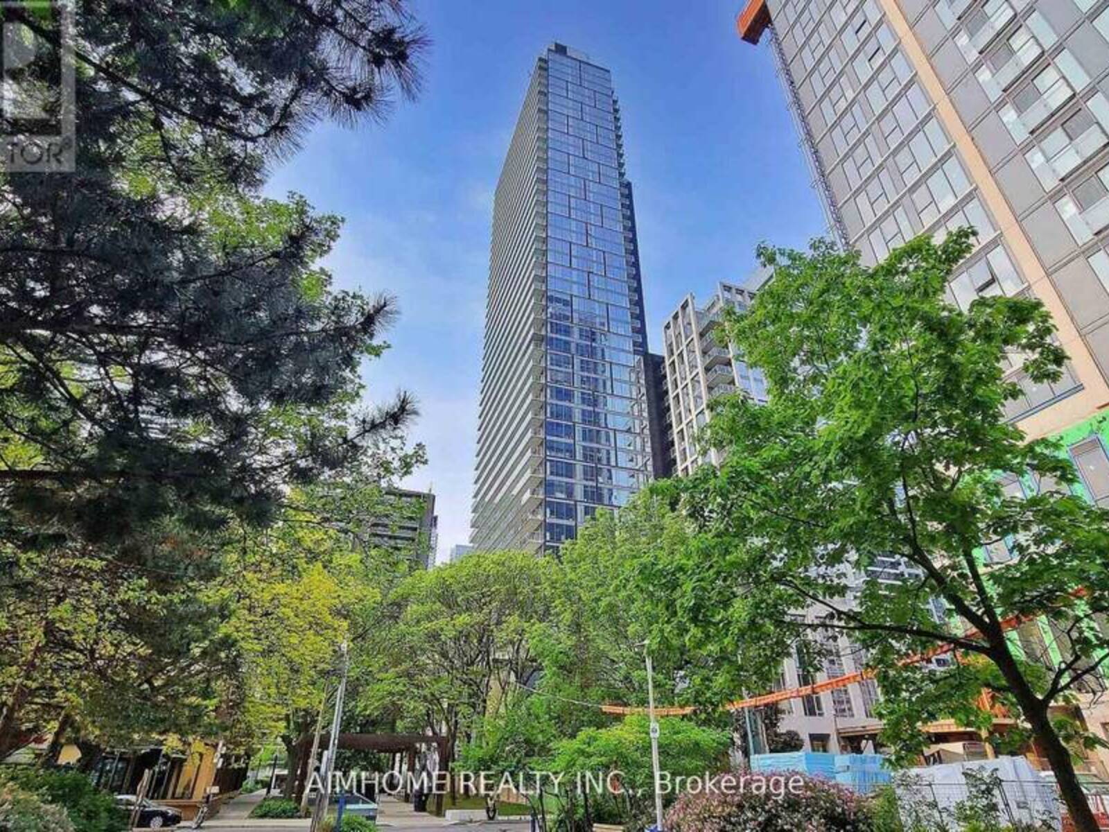 1815 - 1 GLOUCESTER STREET, Toronto, Ontario M4Y 1L8