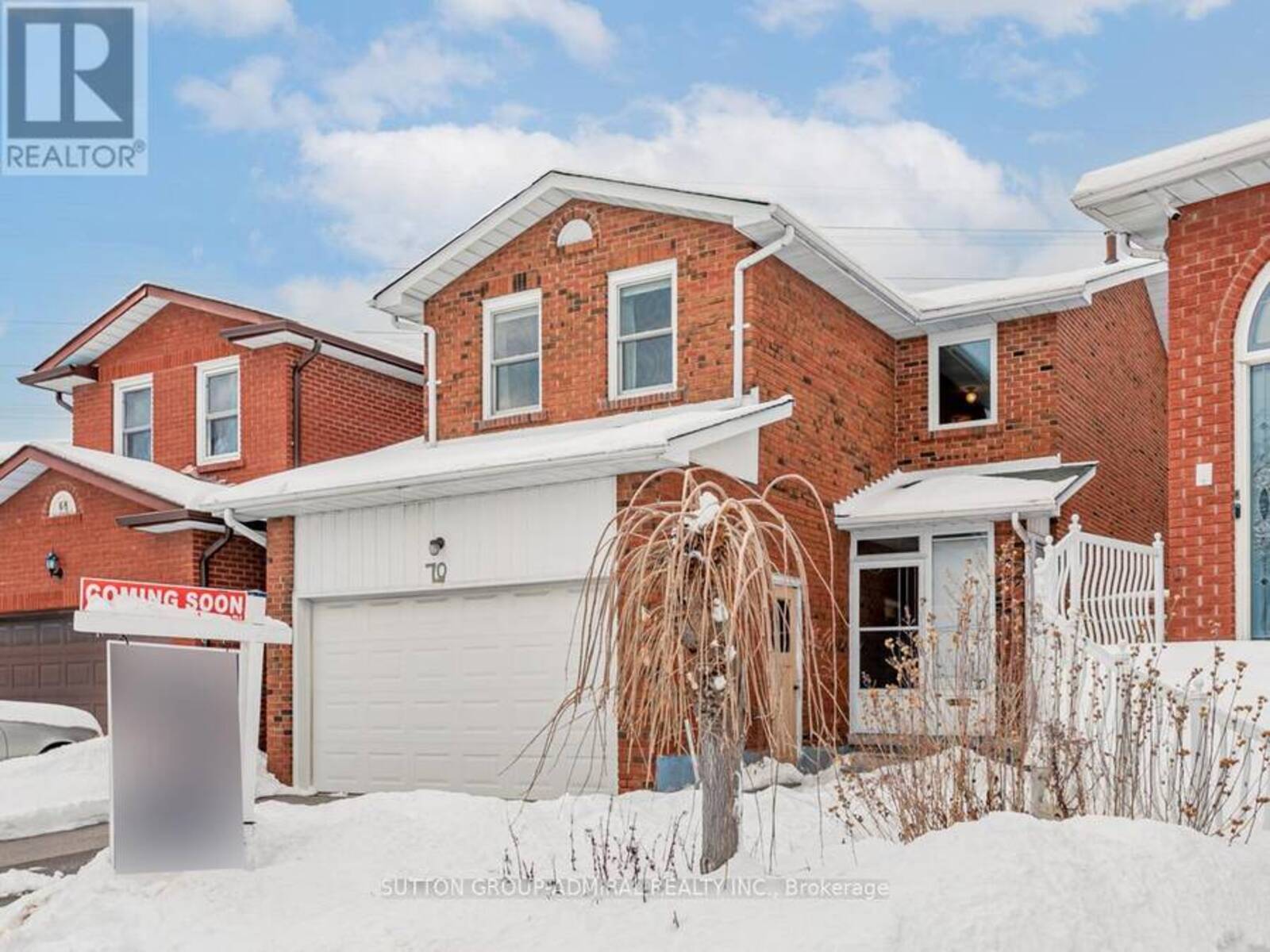 70 OAKMOUNT CRESCENT, Vaughan, Ontario L4K 2C3