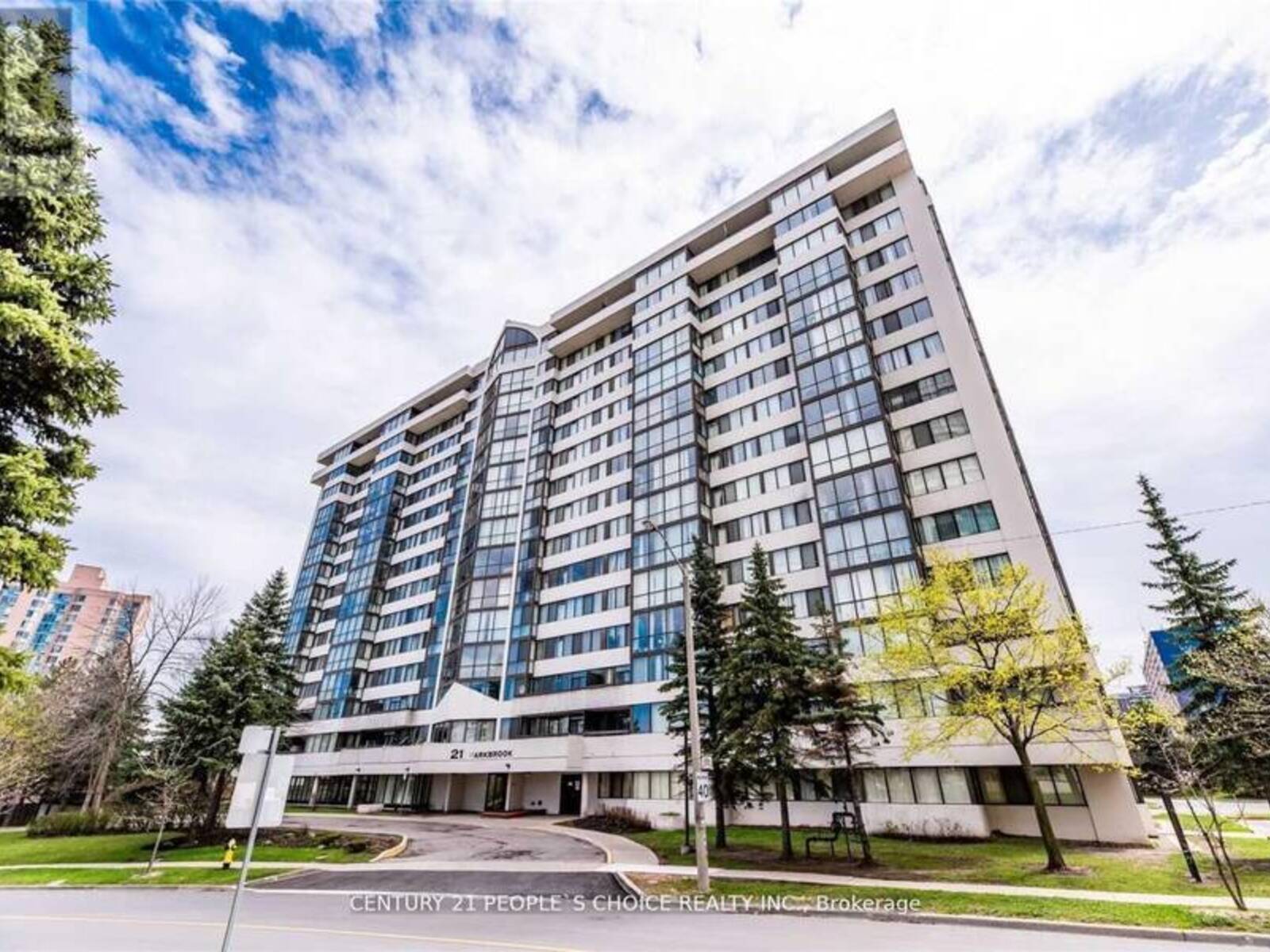 1402 - 21 MARKBROOK LANE, Toronto, Ontario M9V 5E4