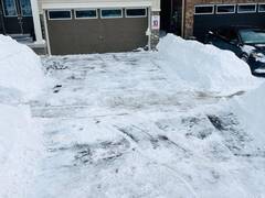 24 ROCHESTER DRIVE Barrie Ontario, L9J 0W1