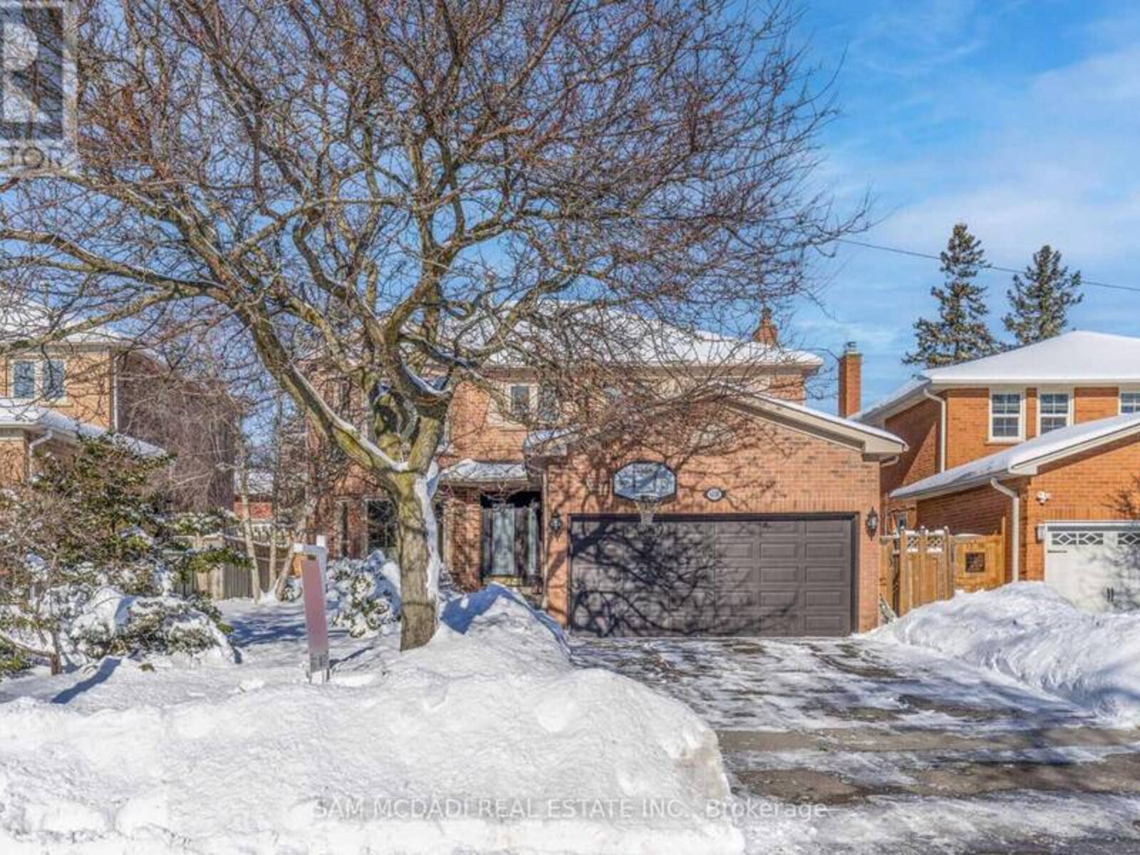 1438 WINTERBOURNE DRIVE, Oakville, Ontario L6J 7B5