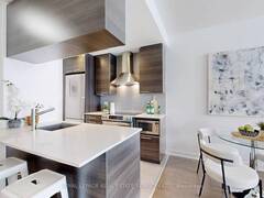 1209 - 1 MARKET STREET Toronto Ontario, M5E 0A2