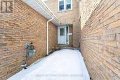 163 TAMARACK DRIVE | Markham Ontario | Slide Image Four