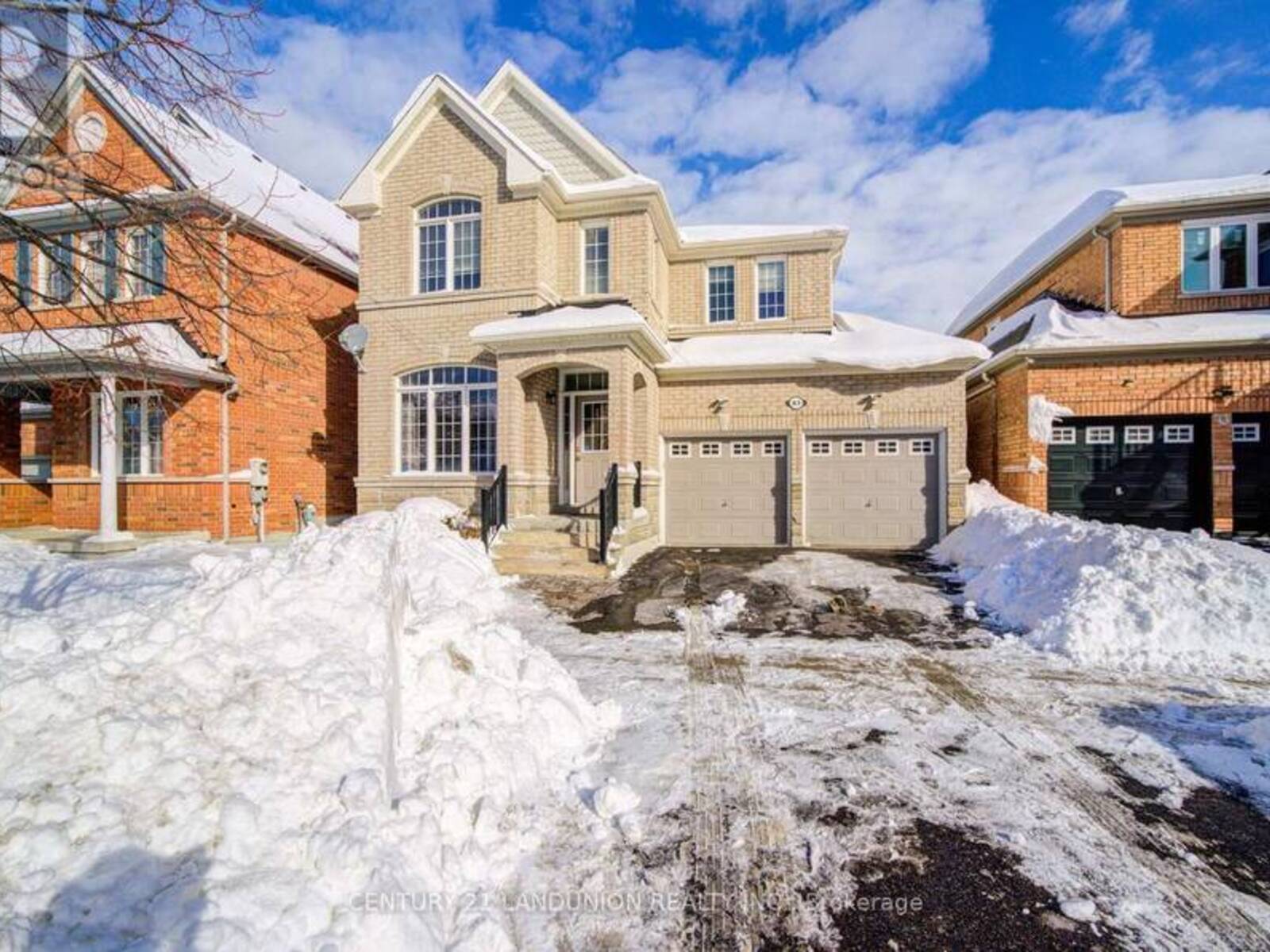 83 STONECHURCH CRESCENT, Markham, Ontario L6B 0H4