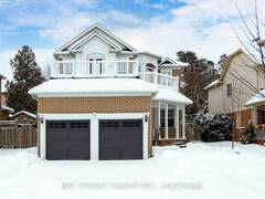 52 WHITEWATER STREET Whitby Ontario, L1R 2S8