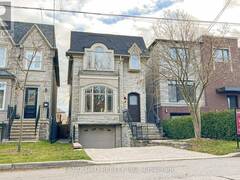 425 CRANBROOKE AVENUE Toronto Ontario, M5M 1N4