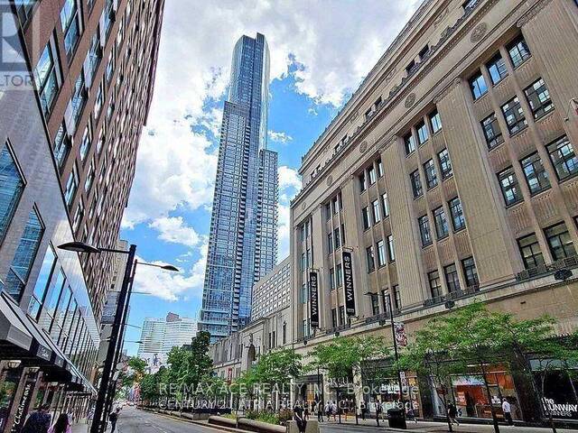 702 - 386 YONGE STREET Toronto Ontario, M5B 0A5 - Property For Sale