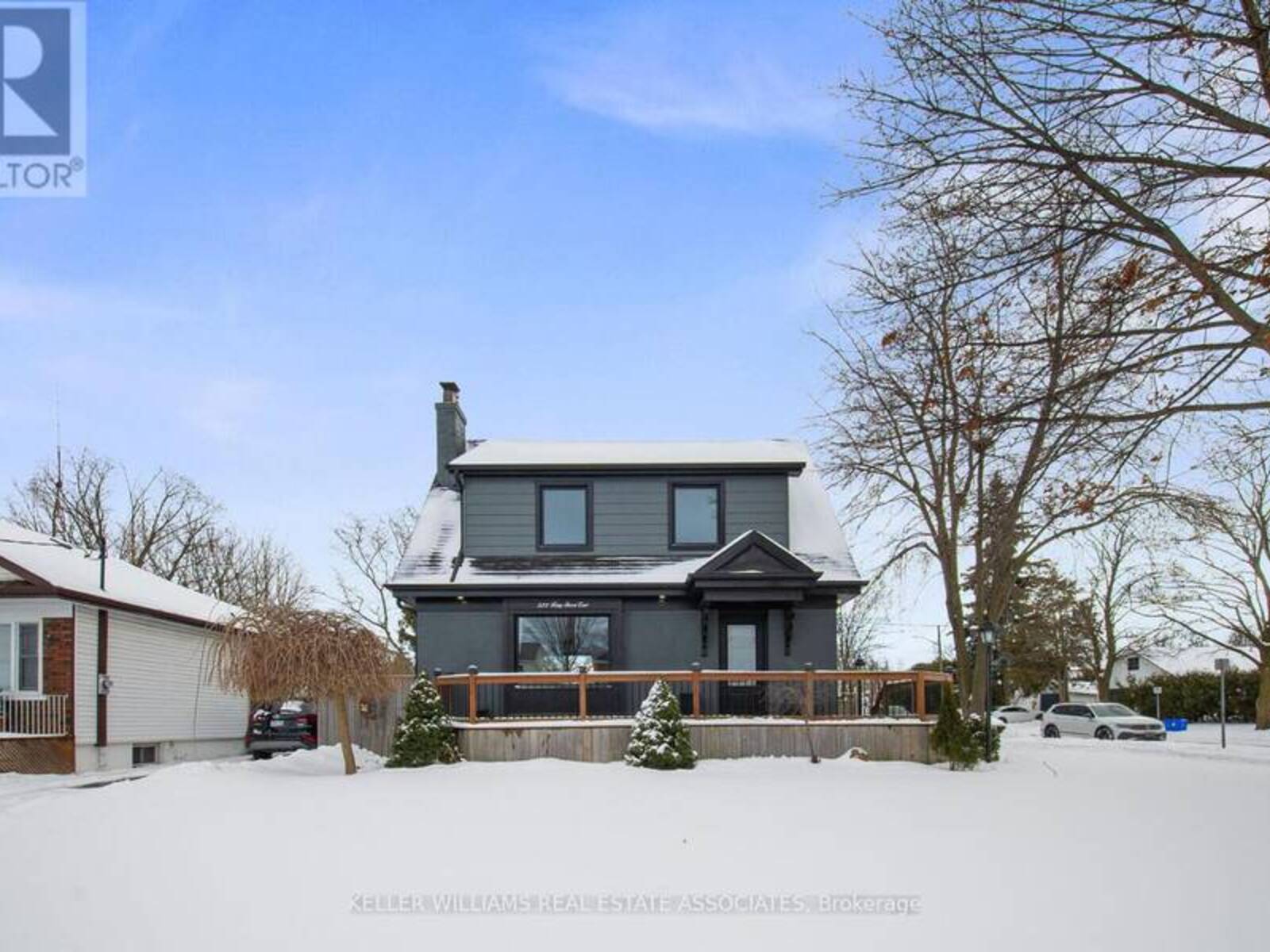 523 KING STREET E, Oshawa, Ontario L1H 1G2