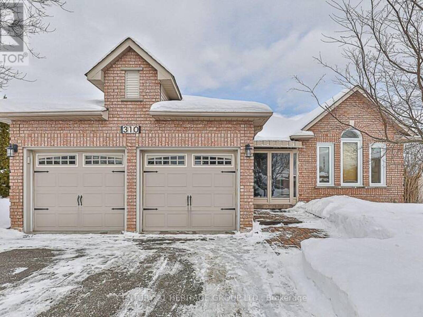 310 CHAMBERS CRESCENT, Newmarket, Ontario L3X 1T2