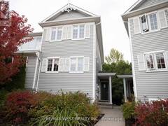 11 - 11 ROYALTON LANE Collingwood Ontario, L9Y 5K4