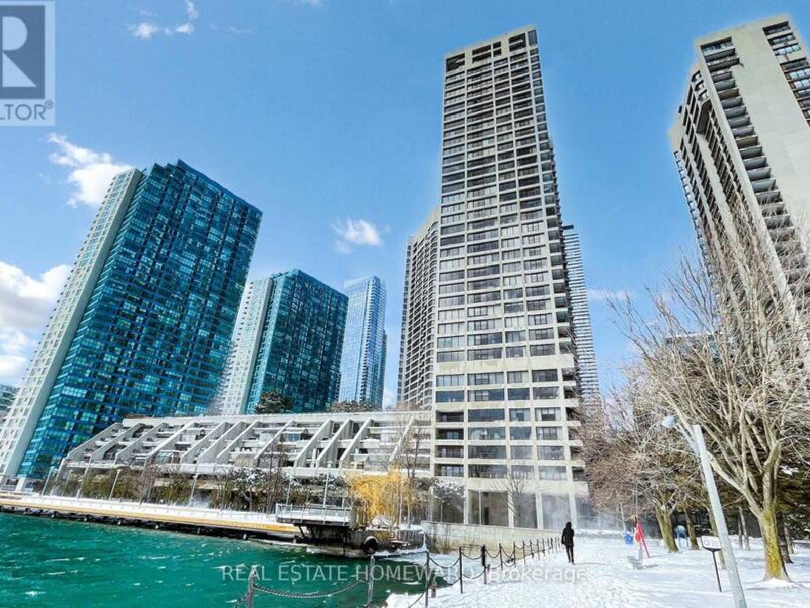 1404 - 65 HARBOUR SQUARE, Toronto, Ontario M5J 2L4