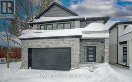 153 CITYVIEW DRIVE N | Guelph Ontario | Slide Image Two