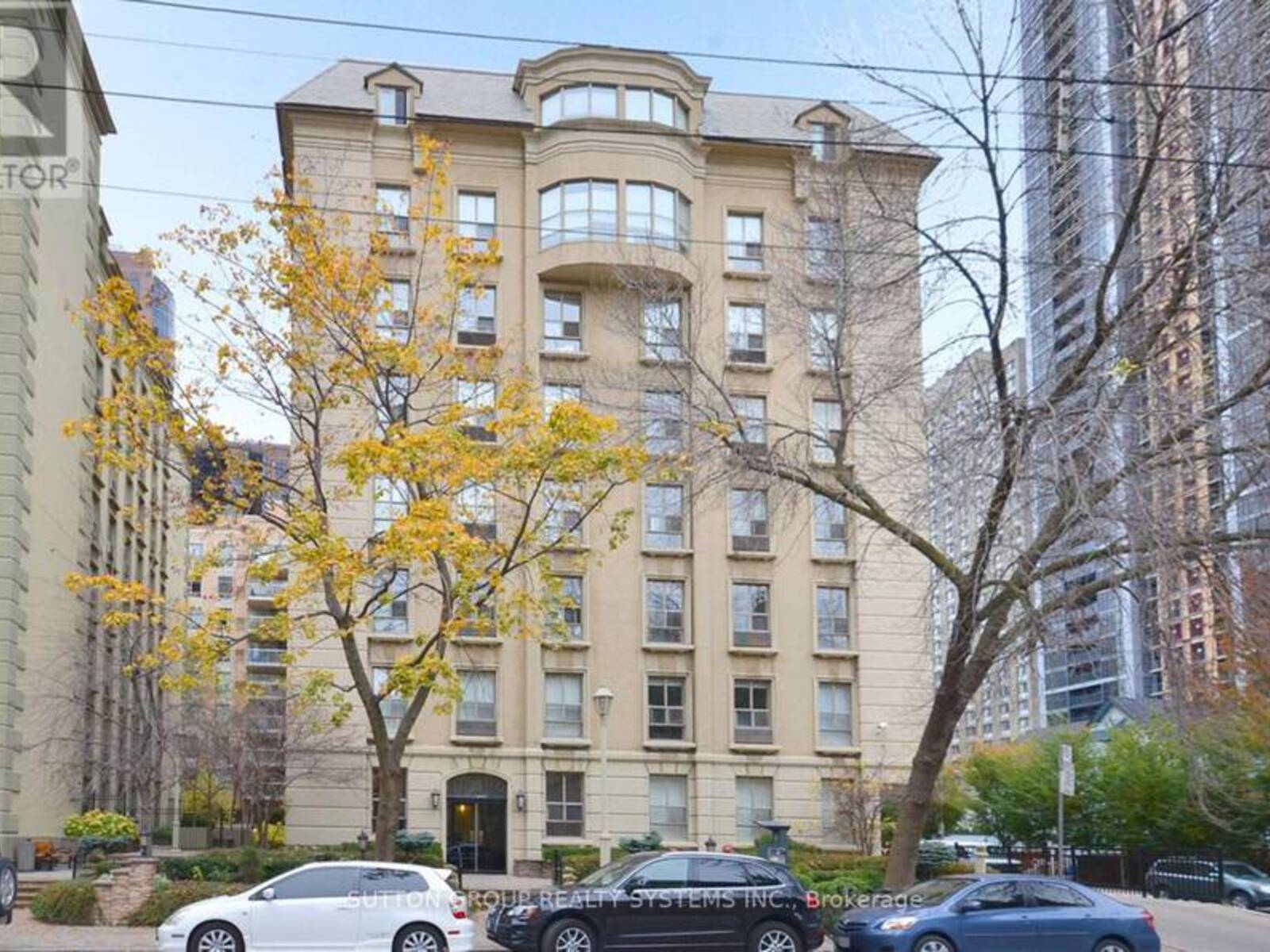 205 - 88 CHARLES STREET E, Toronto, Ontario M4Y 2W7