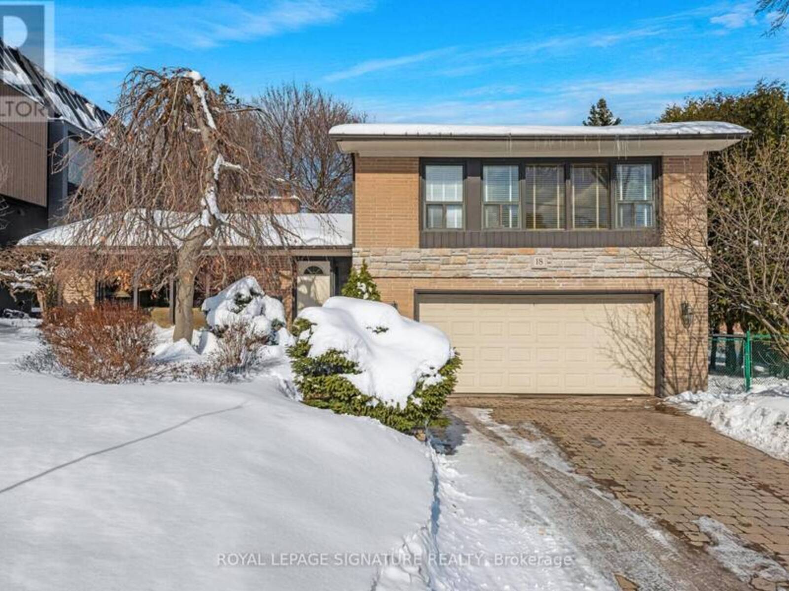 18 FLAREMORE CRESCENT, Toronto, Ontario M2K 1V1