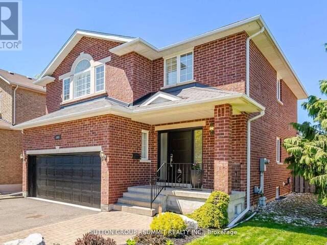 1065 HALLIDAY AVENUE Mississauga Ontario, L5E 1P8 - 4 Bedrooms Home For Sale