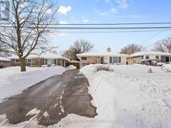 560 CENTRAL PARK BOULEVARD N Oshawa Ontario, L1G 6A4