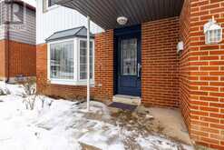 227 TALBOT CRESCENT | Newmarket Ontario | Slide Image Three