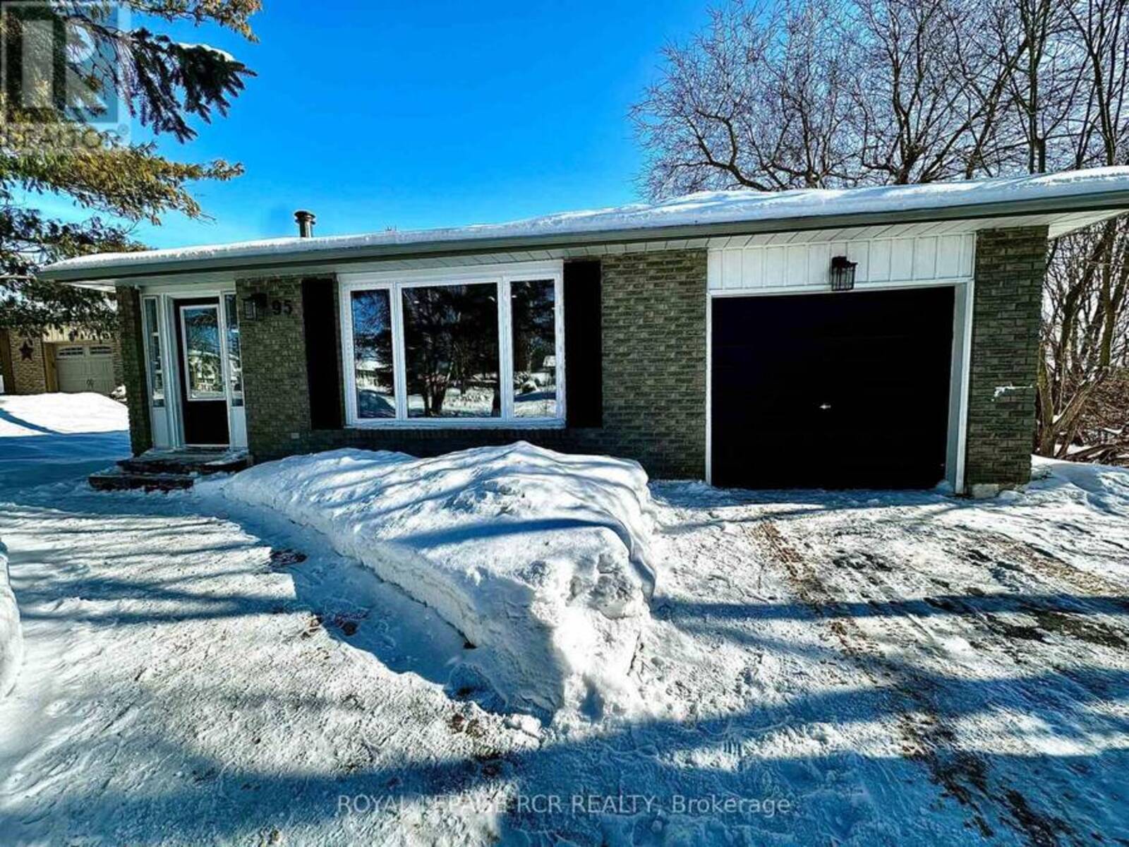 95 CROZIER STREET, Grand Valley, Ontario L9W 5N6