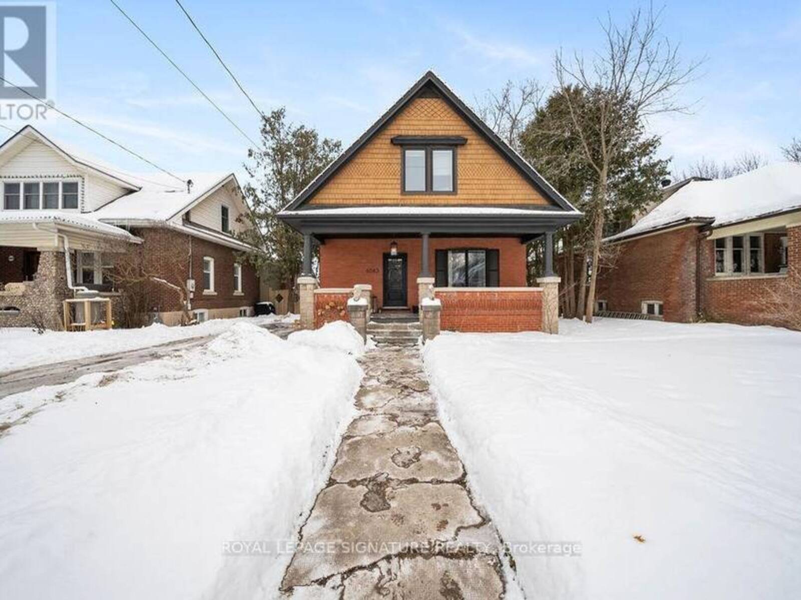 6063 MAIN STREET, Whitchurch-Stouffville, Ontario L4A 3P6