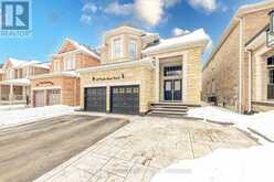 12 CASTLE ROCK COURT | Markham Ontario | Slide Image Three