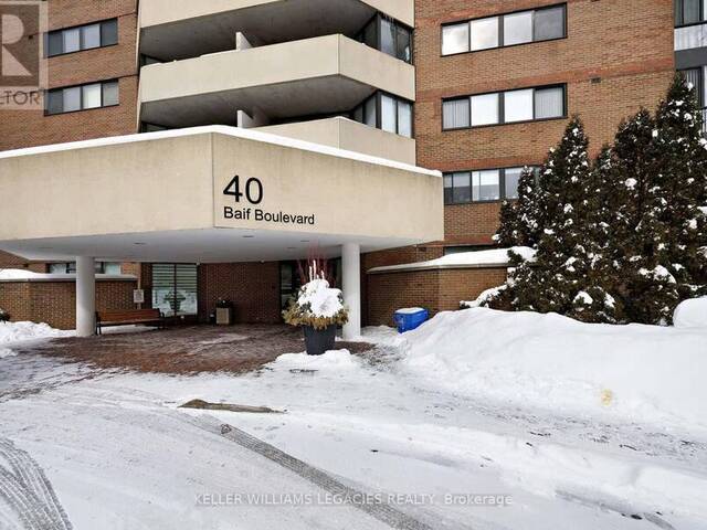 907 - 40 BAIF BOULEVARD Richmond Hill Ontario, L4C 5M9 - 3 Bedrooms Condo For Sale