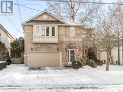 121 NIPIGON AVENUE Toronto Ontario, M2M 2W5