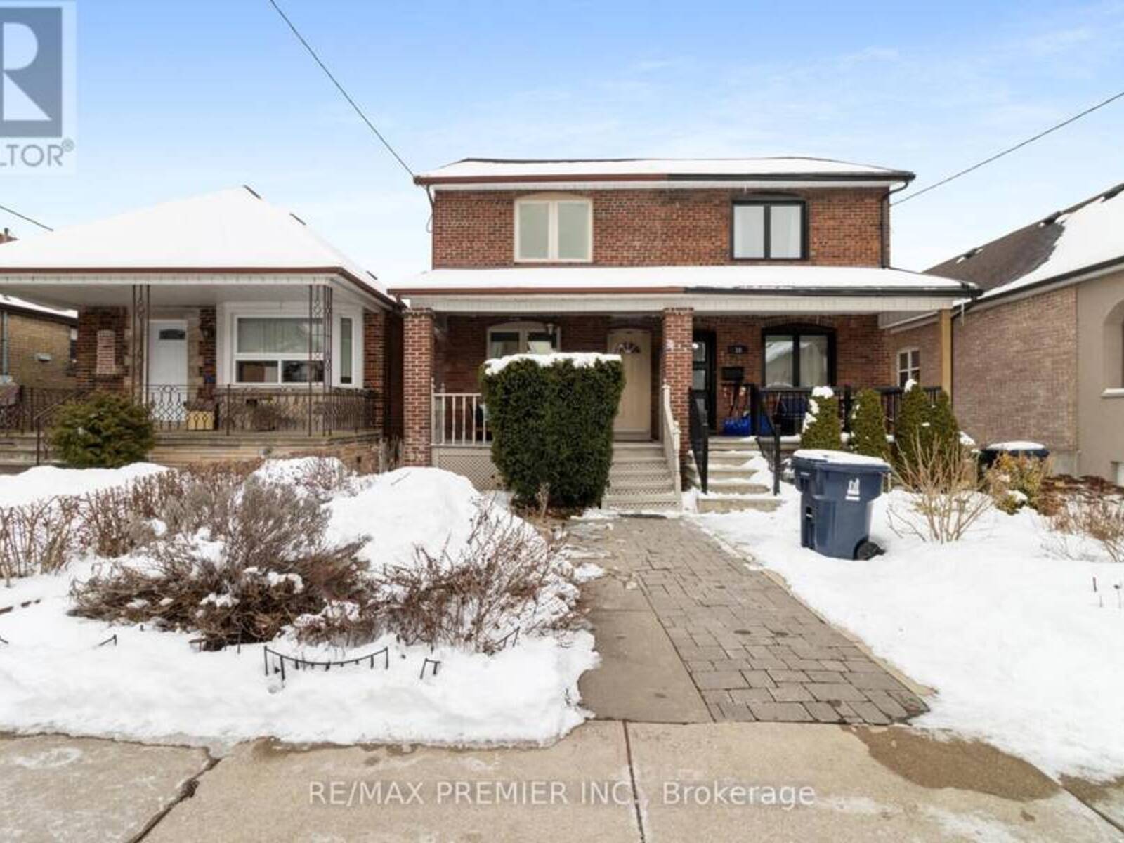 37 AMHERST AVENUE, Toronto, Ontario M6E 1Z2