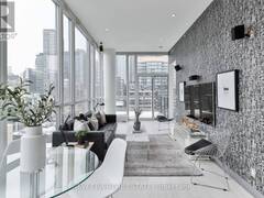 PH01 - 478 KING STREET Toronto Ontario, M5V 0A8