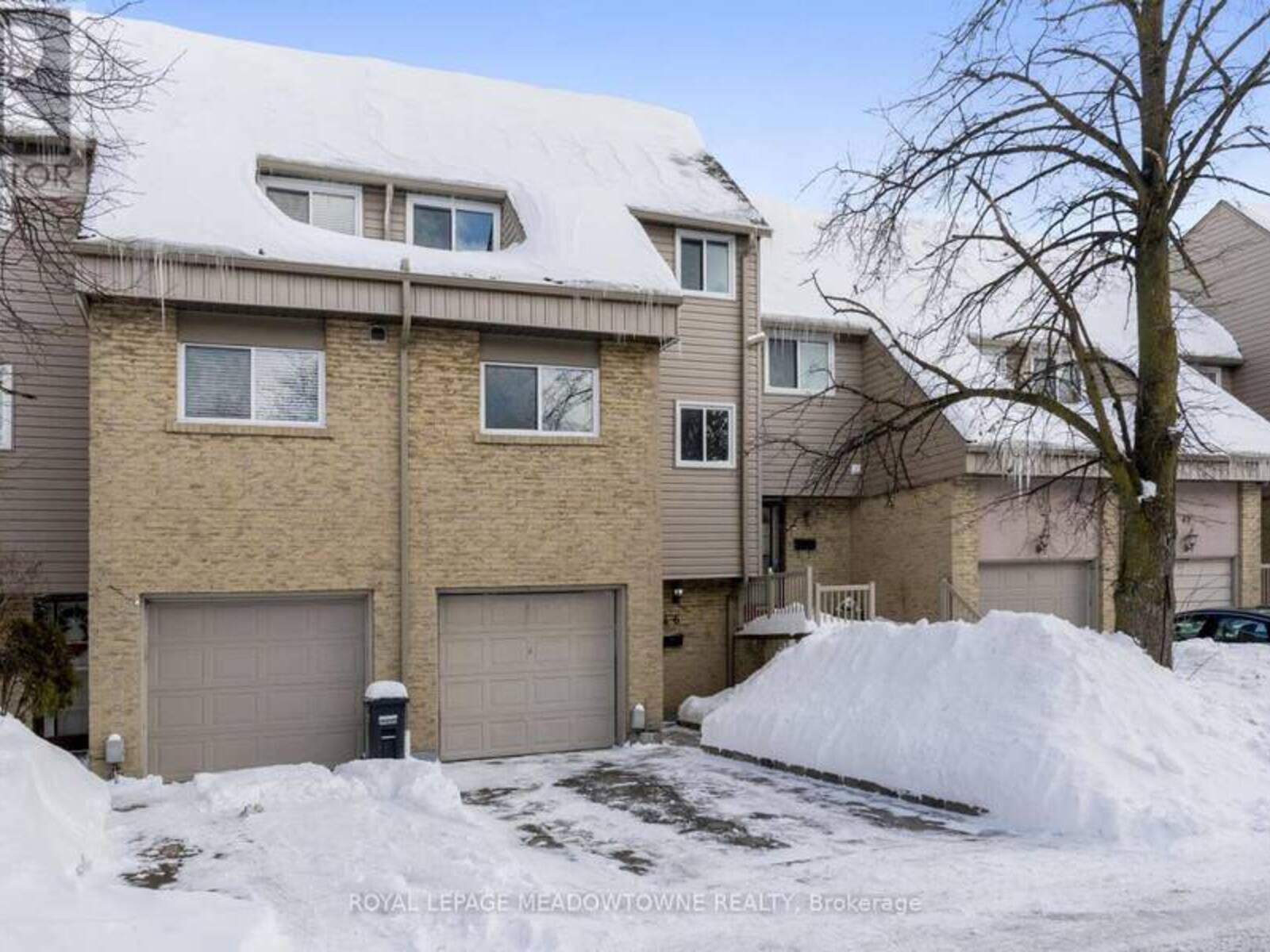 46 - 46 TARA PARK CRESCENT, Brampton, Ontario L6V 3E3