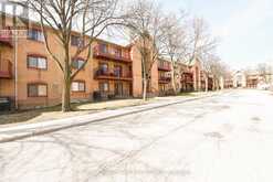 1334 - 1488 PILGRIMS WAY W | Oakville Ontario | Slide Image Thirty