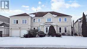 31 BOAKE TRAIL | Richmond Hill Ontario | Slide Image One