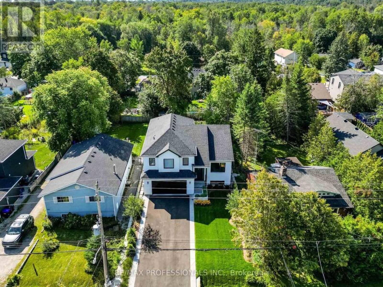 757 10TH LINE, Innisfil, Ontario L9S 3N3