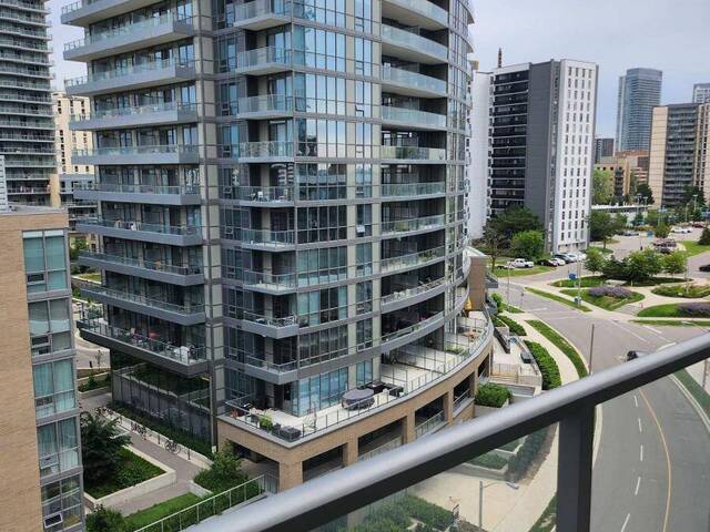 216 - 36 FOREST MANOR ROAD Toronto Ontario, M2J 0H3 - 3 Bedrooms Condo For Sale