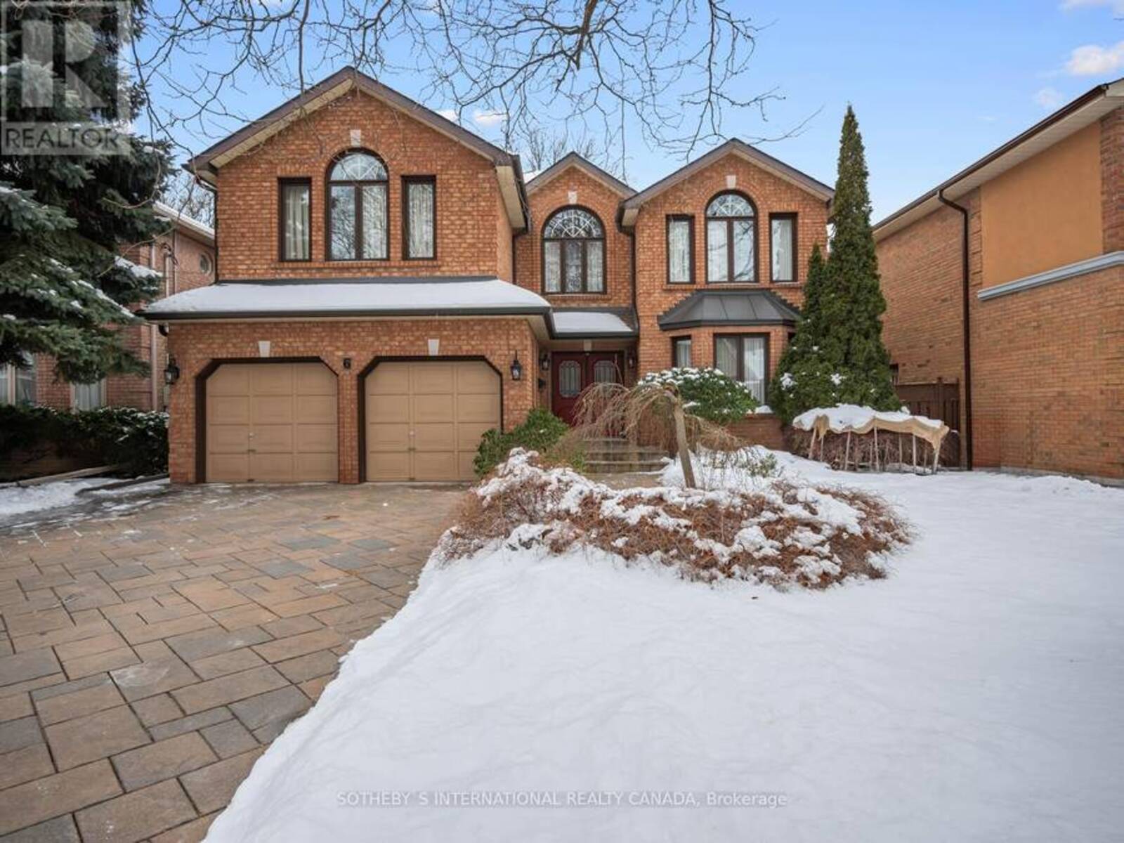 6 NORTHGLEN AVENUE, Toronto, Ontario M9B 4R4