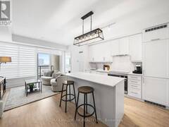 902 - 9075 JANE STREET Vaughan Ontario, L4K 0L7