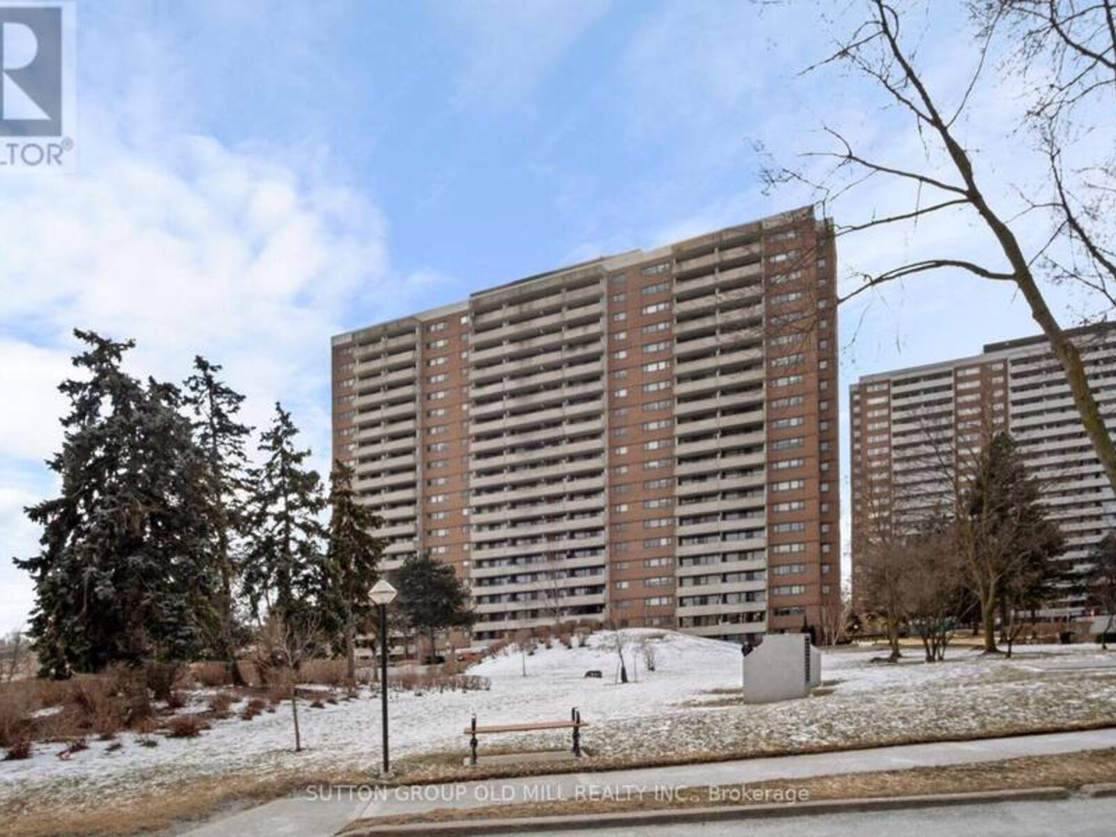 1008 - 250 SCARLETT ROAD, Toronto, Ontario M6N 4X5