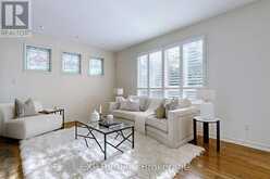 41 MAJESTIC DRIVE | Markham Ontario | Slide Image Ten