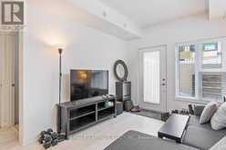 817 - 1133 COOKE BOULEVARD | Burlington Ontario | Slide Image Eight