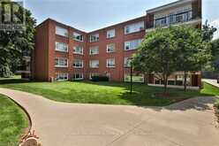 102 - 2054 COURTLAND DRIVE | Burlington Ontario | Slide Image Nineteen