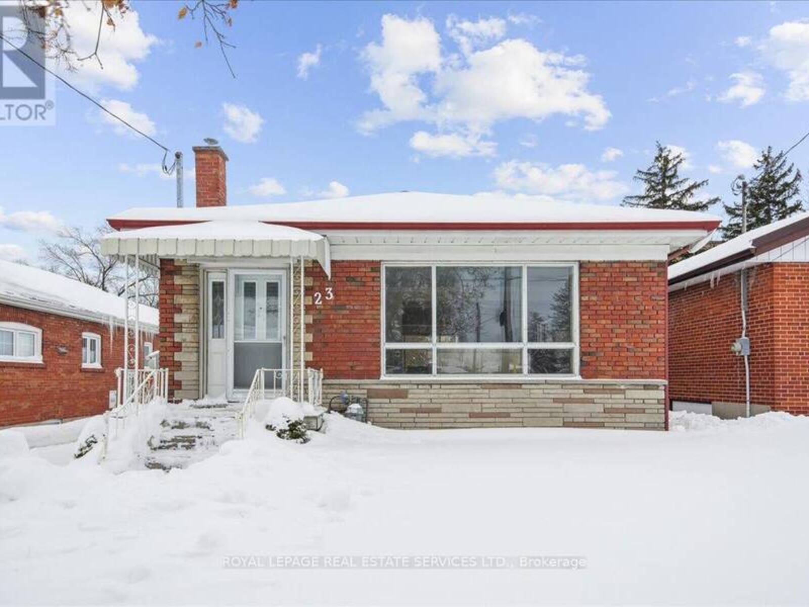 23 GOLDSMITH AVENUE, Toronto, Ontario M1R 2M1