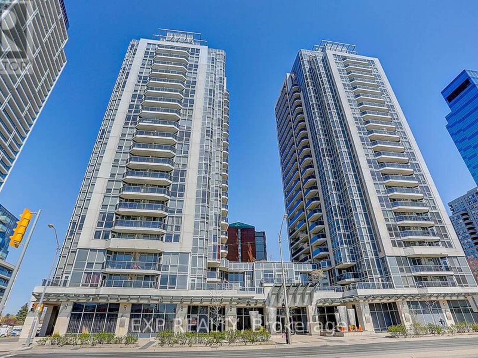 1602 - 5793 YONGE STREET, Toronto, Ontario M2M 0A9